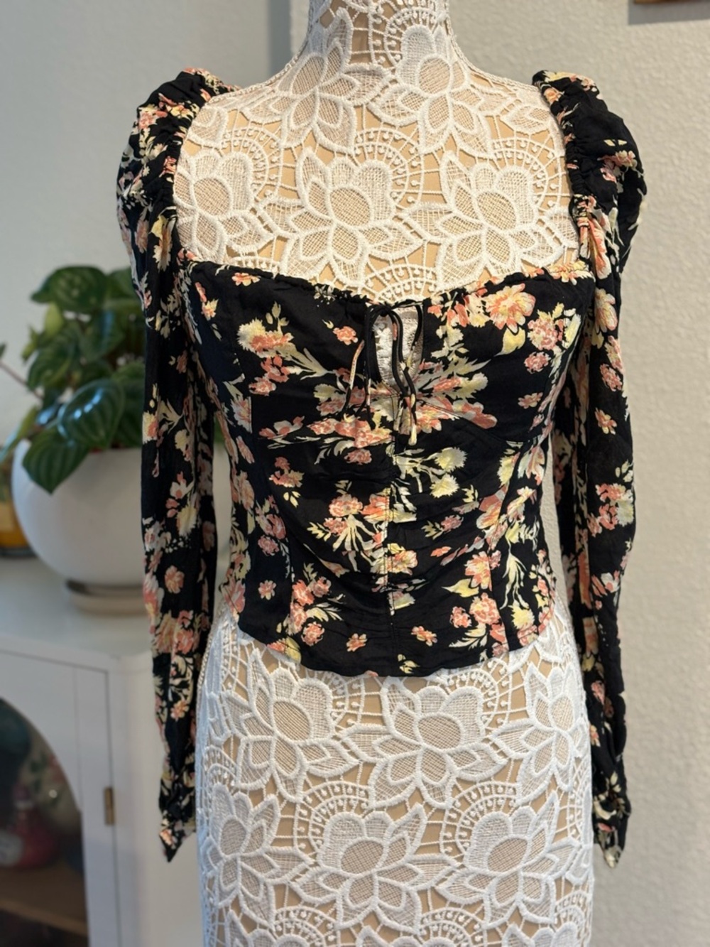 NWT Free People Floral Tie Back Crop Top
